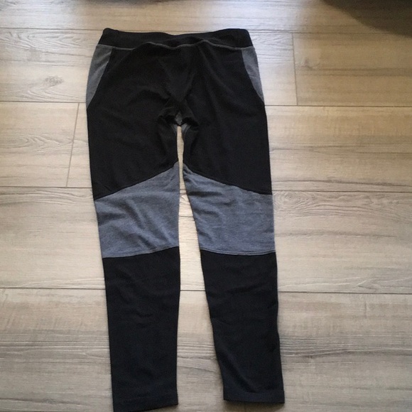 Danskin Now Leggings Size S - Picture 7 of 7